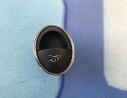 Кнопка открывания багажника  для Mercedes E-Klasse W211 (2002-2009)  запчасти бу