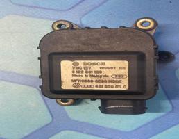 Моторчик заслонки печки (сервопривод) для Audi A6 / C5 (1997-2004)  запчасти бу