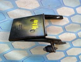 Кронштейн (сопут. товар) для Skoda Octavia / A5 1Z / (2004-2013)  запчасти бу