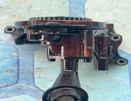 Масляный насос для Skoda Octavia / A5 1Z / (2004-2013)  запчасти бу