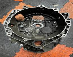 Корпус КПП для VW Passat B6 (2005-2010)  запчасти бу