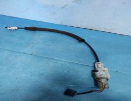 Преднатяжитель ремня безопасности для Audi A8 / D2 / 4D (1994-1998)  запчасти бу