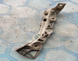 Направляющая заднего бампера правая для Mazda 3 BK (2002-2009)  запчасти бу