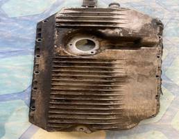 Масляный поддон двигателя для Audi A4 / B7 (2005-2007)  запчасти бу