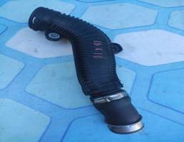 Патрубок интеркулера для VW Tiguan 1 рест (2011-2016)  запчасти бу