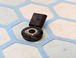 Датчик детонации  для Skoda Octavia / A5 1Z / (2004-2013)  запчасти бу