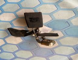 Ответная часть заднего ремня безопасности для VW Passat B5 (1996-2000)  запчасти бу