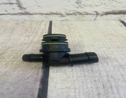 Клапан вентиляции картерных газов для Skoda Yeti (2014-)  запчасти бу