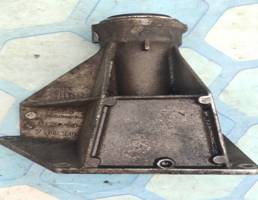 Кронштейн двигателя для BMW X5 E53 2000-2007  запчасти бу