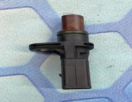 Датчик положения распредвала  для VW Passat B6 (2005-2010)  запчасти бу