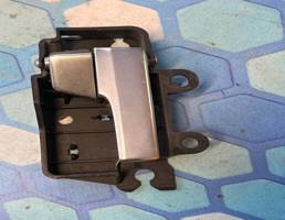 Ручка двери внутренняя правая для Ford Focus II (2005-2008) Дорестайлинг  запчасти бу