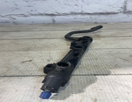 Топливная рампа для Skoda Fabia 2 (2007-2015)  запчасти бу