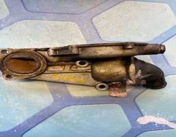 Корпус помпы для Audi A4 / B5 (1994-2001)  запчасти бу