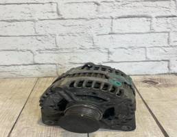 Генератор для Audi A4 / B8 (2007-2015)  запчасти бу