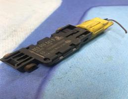 Датчик AIR BAG для Audi A4 / B7 (2005-2007)  запчасти бу