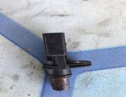 Датчик положения распредвала  для VW Passat B6 (2005-2010)  запчасти бу