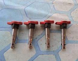 Катушка зажигания  для Audi A6 / C6 4F (2004-2011)  запчасти бу