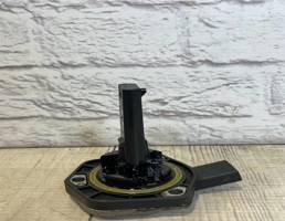 Датчик уровня масла для Audi A6 / C6 4F (2004-2011)  запчасти бу