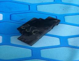 Крышка блока предохранителей для Opel Astra H (2004-2015)  запчасти бу