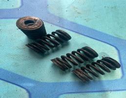 Пружина клапана для Audi A6 / C6 4F (2004-2011)  запчасти бу