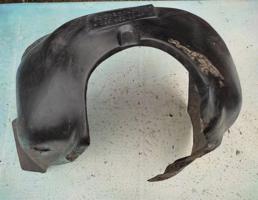 Подкрылок передний правый для ВАЗ  запчасти бу