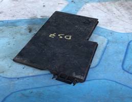 Крышка блока предохранителей для Ford Focus II (2008-2011) Рестайлинг  запчасти бу