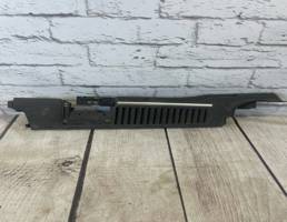 Направляющая шторок для Land Rover Range Rover III L322 (2005-2010)  запчасти бу