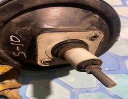 Вакуумный усилитель тормозов для Audi A4 / B5 (1994-2001)  запчасти бу