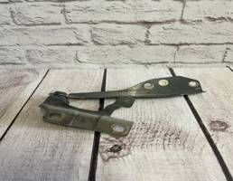 Петля капота левая для Volvo S40 IV (2004-2012)  запчасти бу