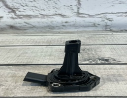 Датчик уровня масла для Audi A6 / C6 4F (2004-2011)  запчасти бу