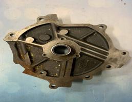 Крышка масляного насоса для Nissan X-trail T31 (2007-2014)  запчасти бу