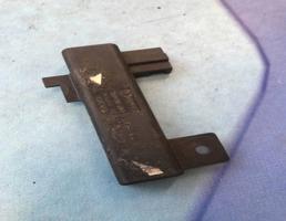 Антенна для Audi A8 / D4 / 4E (2003-2010)  запчасти бу