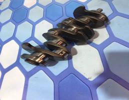 Коленчатый вал для Audi A1 (2010-)  запчасти бу