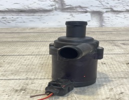 Насос системы охлаждения для VW Touareg 1 (2002-2007)  запчасти бу