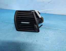 Дефлектор воздушный правый для Volvo XC90 (2002-2015)  запчасти бу