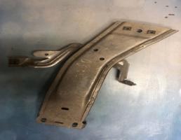 Кронштейн для VW Passat B6 (2005-2010)  запчасти бу