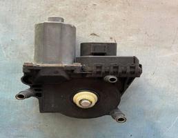 Моторчик стеклоподъемника передний левый для Audi A6 / C5 (1997-2004)  запчасти бу