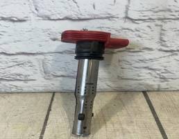 Катушка зажигания  для Audi A6 / C6 4F (2004-2011)  запчасти бу